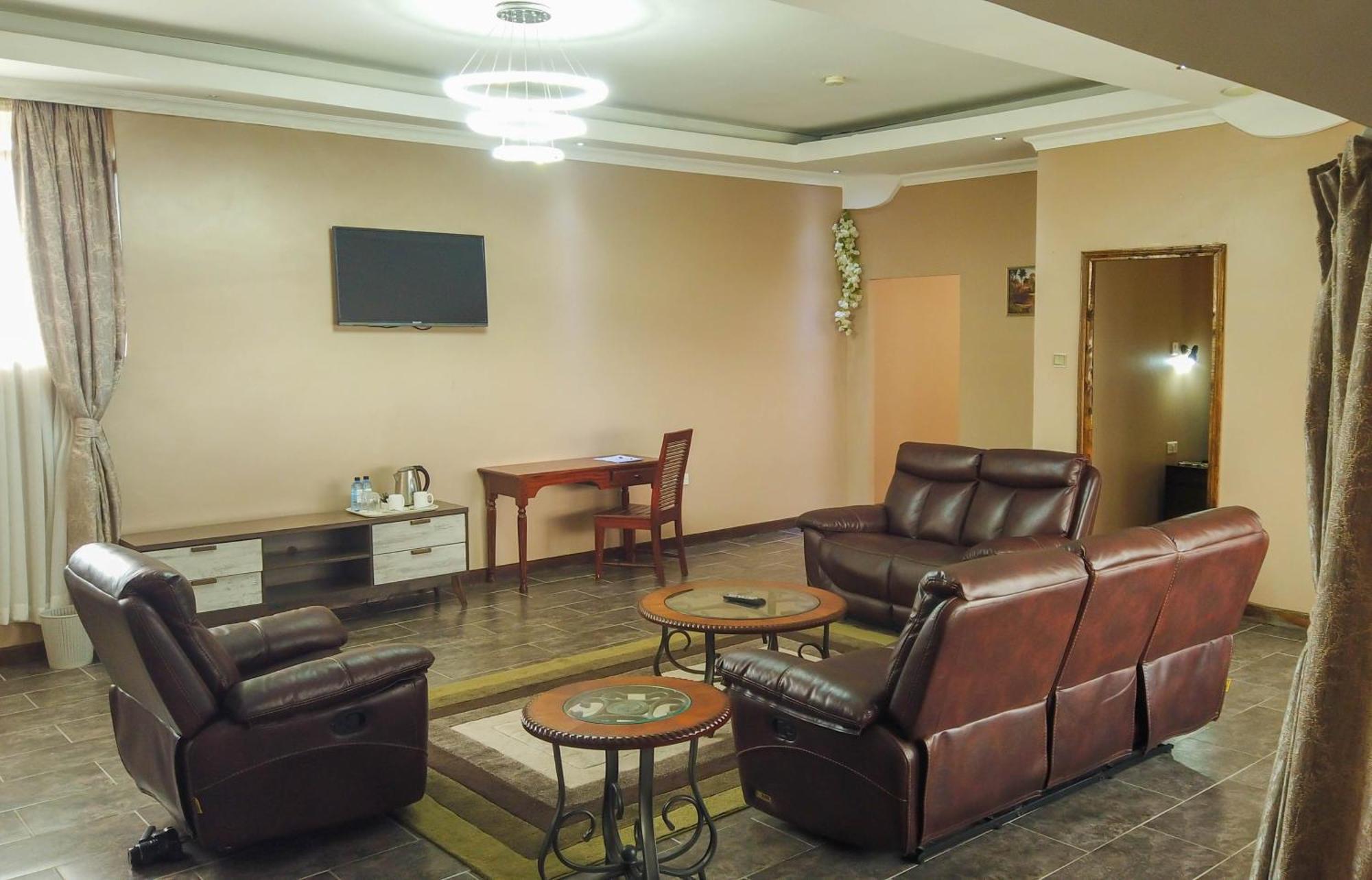 67 Airport Hotel Nairobi Mlolongo المظهر الخارجي الصورة